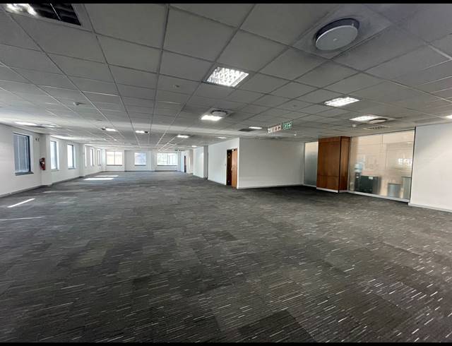 462M² OFFICE TO LET IN SANDTON CENTRAL